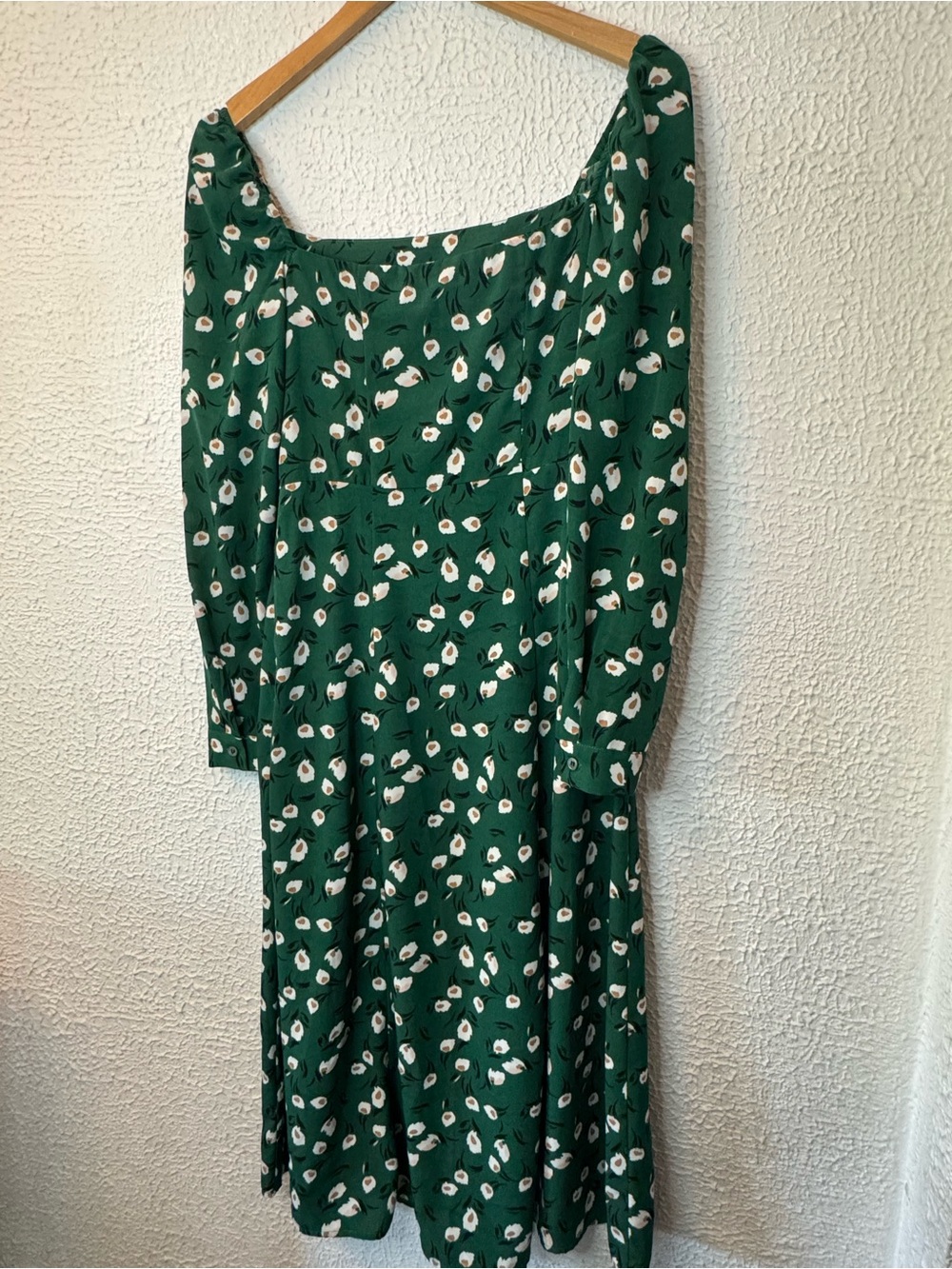 FRNCH Green Floral Off-Shoulder Long Sleeve Dress - Picture 4 of 6